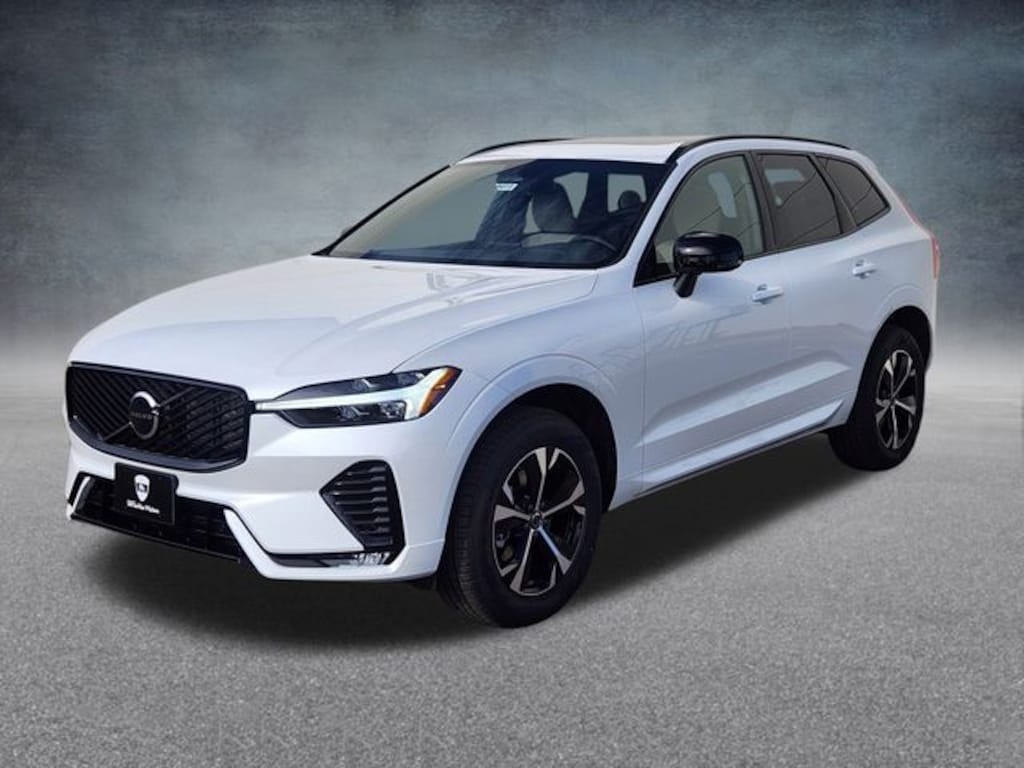 New 2026 Volvo XC60 B5 Core SUV