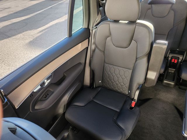 2026 Volvo XC90 Plus - Photo 13