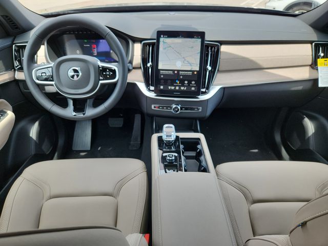 2026 Volvo XC90 Plus - Photo 11