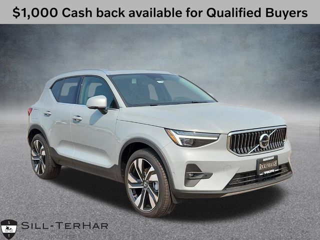 2025 Volvo XC40 Ultra's photo