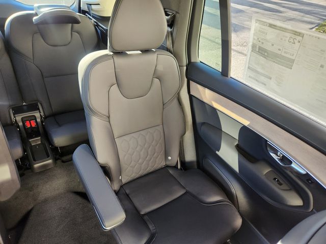 2026 Volvo XC90 Plus - Photo 15
