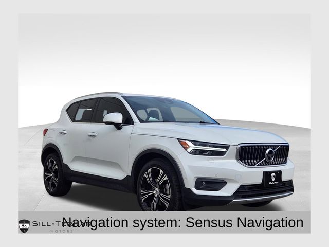 2019 Volvo XC40 Inscription's photo