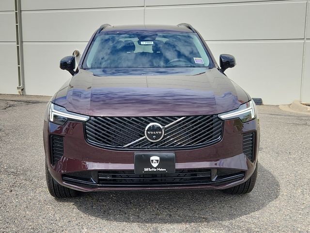 2026 Volvo XC90 photo 2