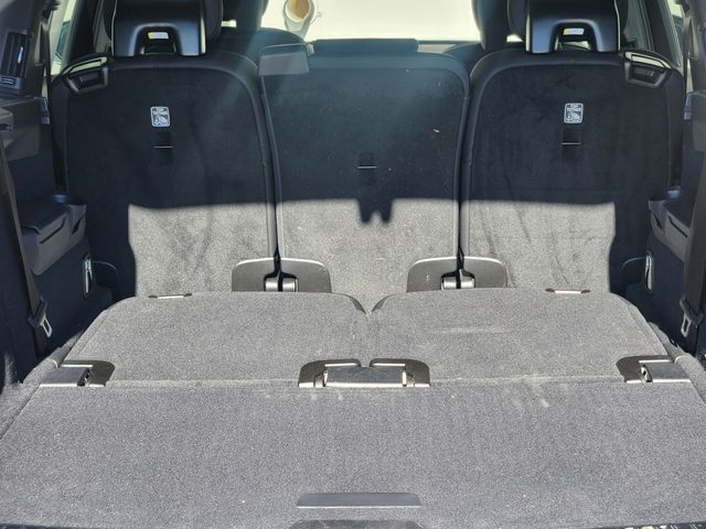 2025 Volvo XC90 Core - Photo 19