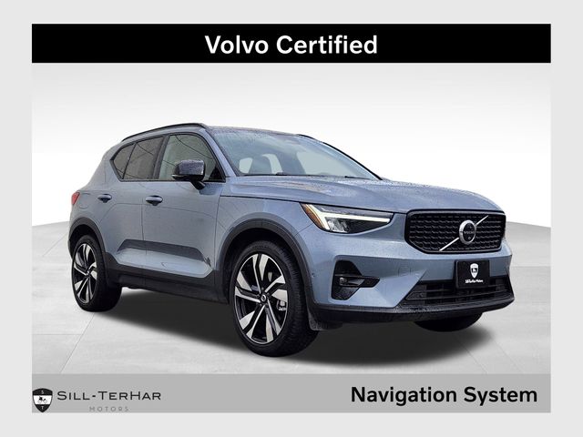 2023 Volvo XC40 SUV 