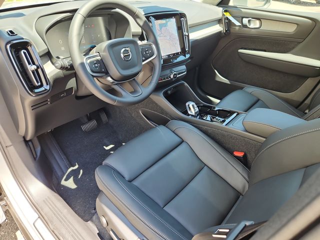 2025 Volvo XC40 Ultra - Photo 9