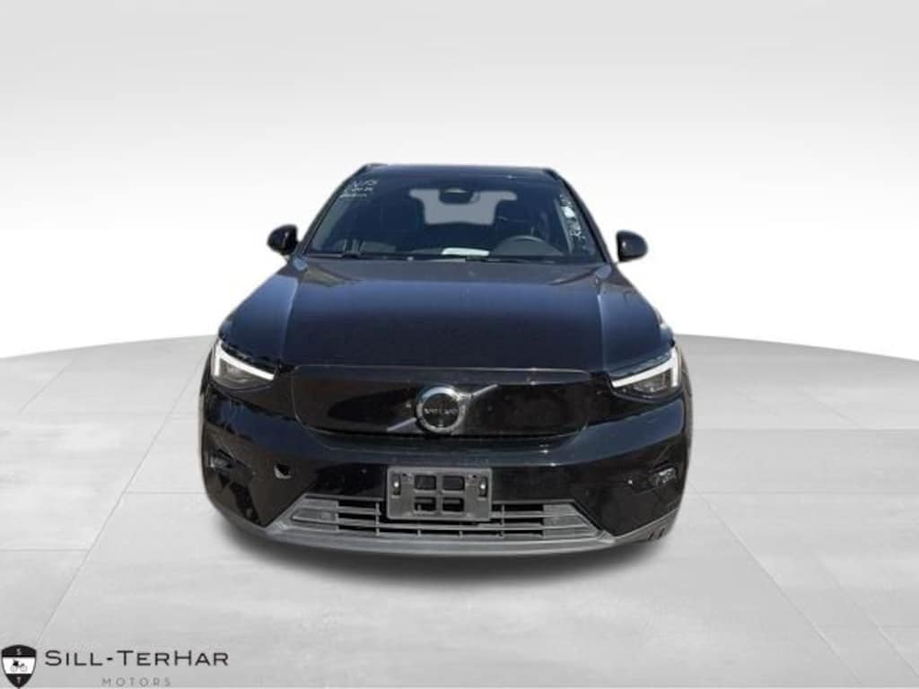 Used 2024 Volvo XC40 Recharge Pure Electric Twin Ultimate SUV