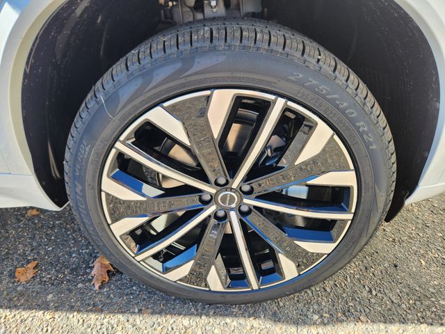 2026 Volvo XC90 Ultra - Photo 18