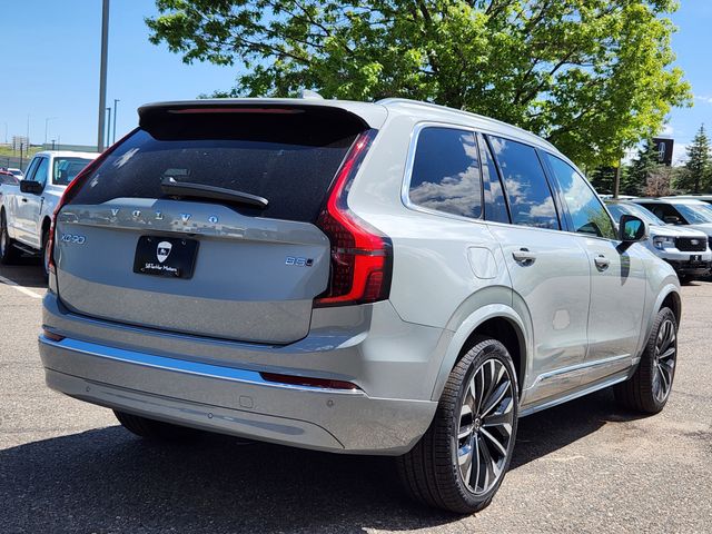 2025 Volvo XC90 B5 Core photo 3