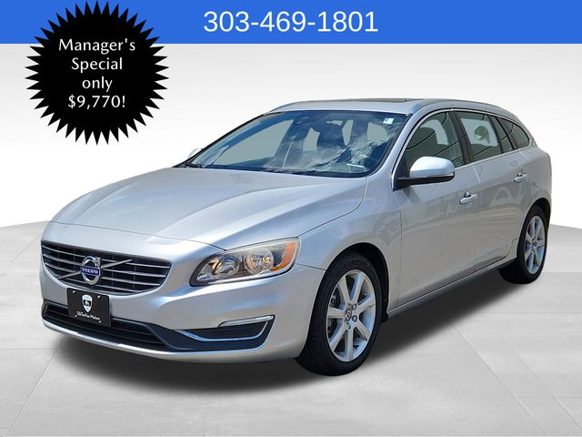 2016 Volvo V60 T5 Drive-E Premier photo 3