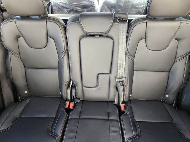 2026 Volvo XC90 Ultra - Photo 14