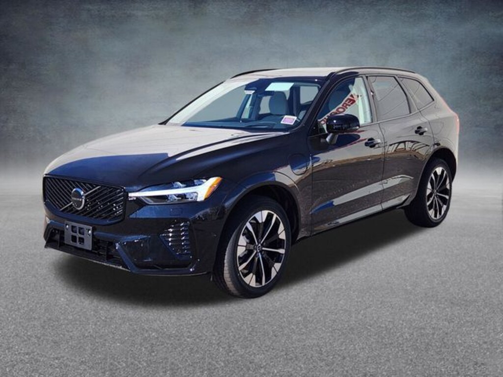 New 2026 Volvo XC60 plug-in hybrid T8 Ultra SUV