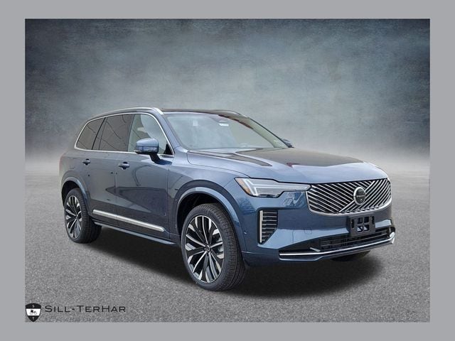 2025 Volvo XC90 Plus's photo