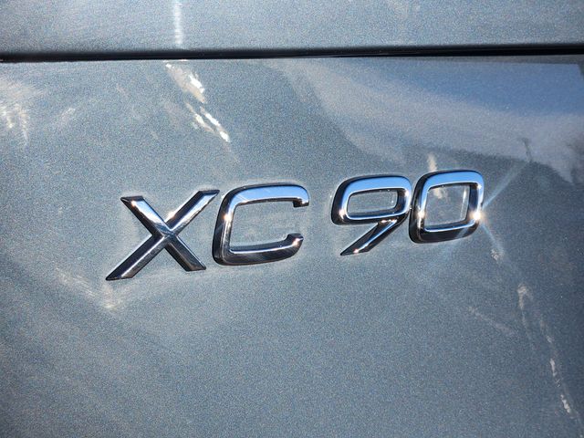 2026 Volvo XC90 Plus - Photo 17