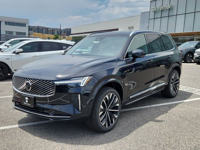 2026 Volvo XC90 B5 Plus photo 3