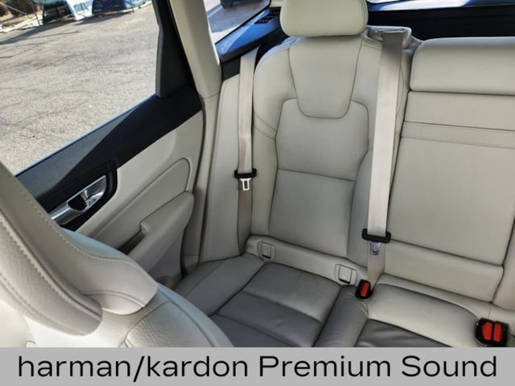 Used 2019 Volvo XC60 T5 Inscription SUV