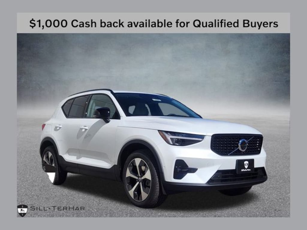 New 2026 Volvo XC40 B5 Plus SUV