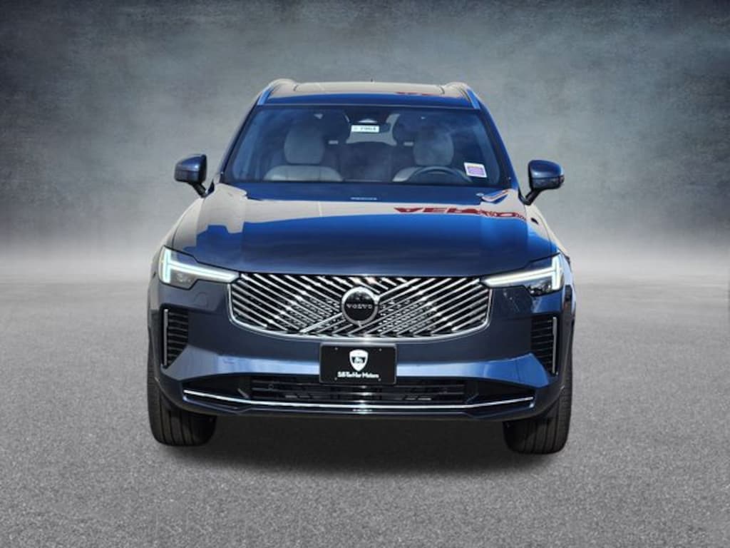 New 2026 Volvo XC90 B5 Core SUV
