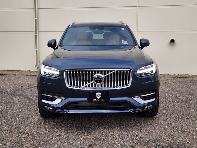 2021 Volvo XC90 T6 Inscription photo 2