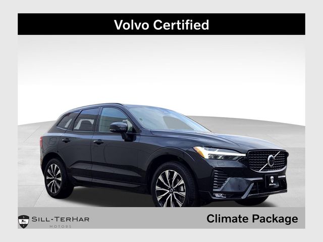 2025 Volvo XC60 Core's photo