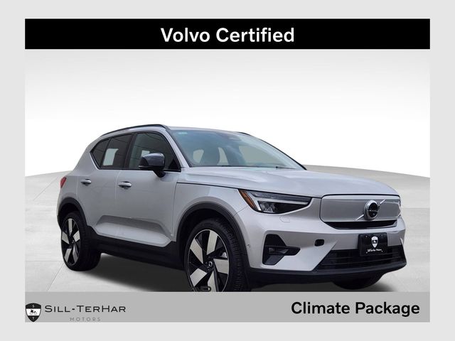 2023 Volvo XC40 Plus
