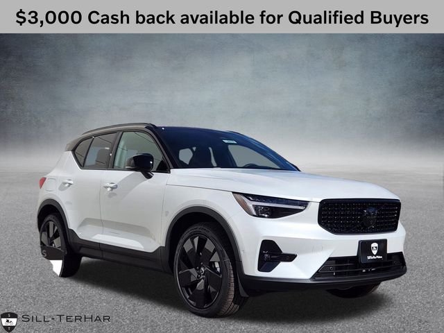 2026 Volvo XC40