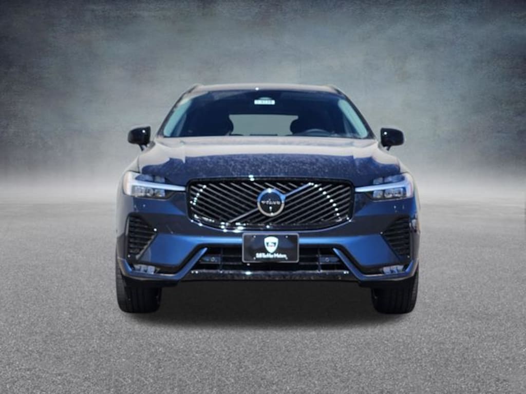 New 2026 Volvo XC60 B5 Plus SUV