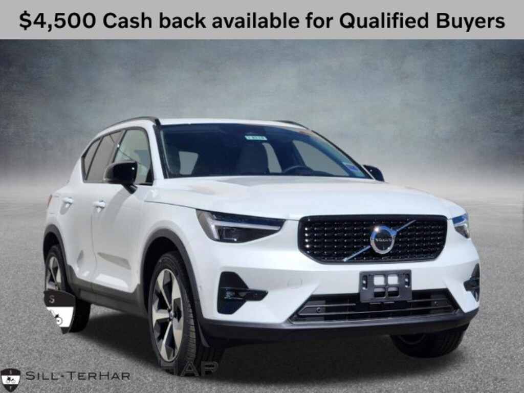 New 2026 Volvo XC40 B5 Plus SUV
