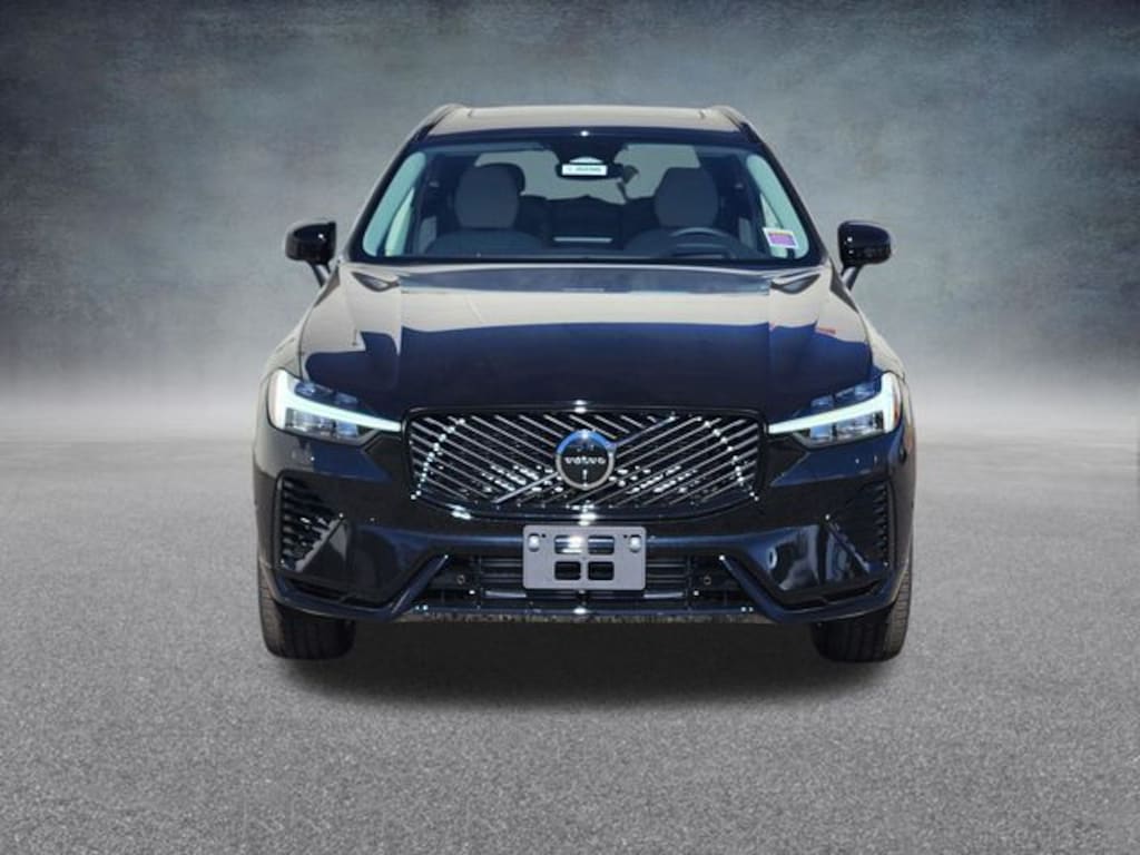 New 2026 Volvo XC60 plug-in hybrid T8 Ultra SUV