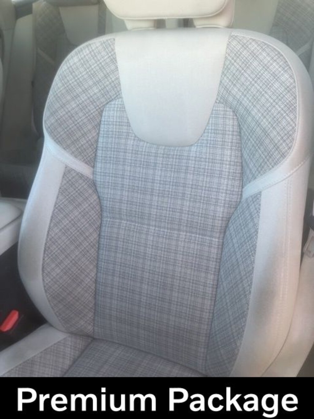 Certified 2022 Volvo XC60 B5 AWD Momentum SUV