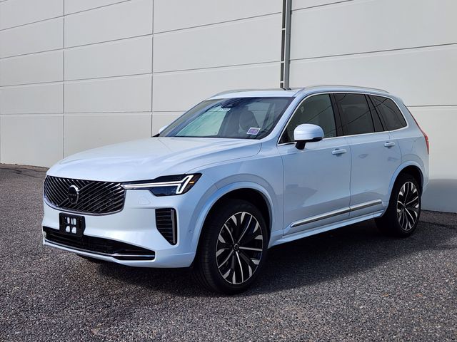 2026 Volvo XC90 Plus photo 3