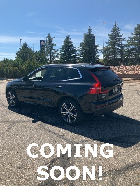 Used 2021 Volvo XC60 Momentum with VIN YV4102RK8M1860231 for sale in Broomfield, CO