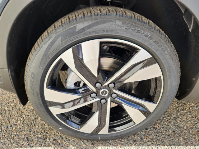 2026 Volvo XC40 Ultra - Photo 18