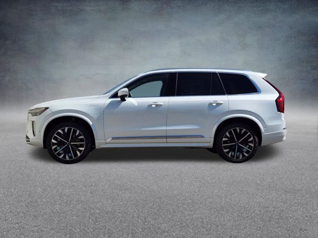 New 2026 Volvo XC90 plug-in hybrid T8 Plus 7-Seater SUV