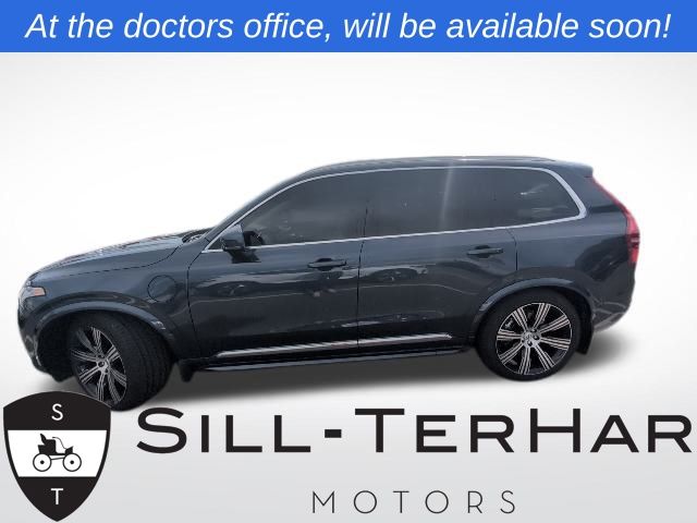 2025 Volvo XC90 plug-in hybrid T8 Ultra 7-Seater