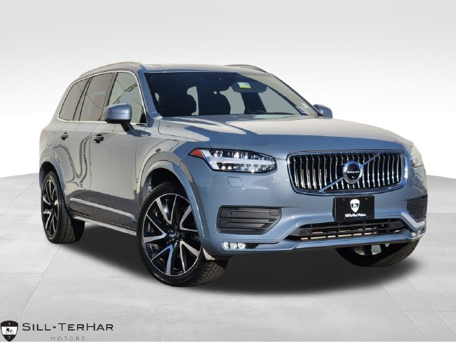 2020 Volvo XC90 T6 Momentum 6 Passenger SUV