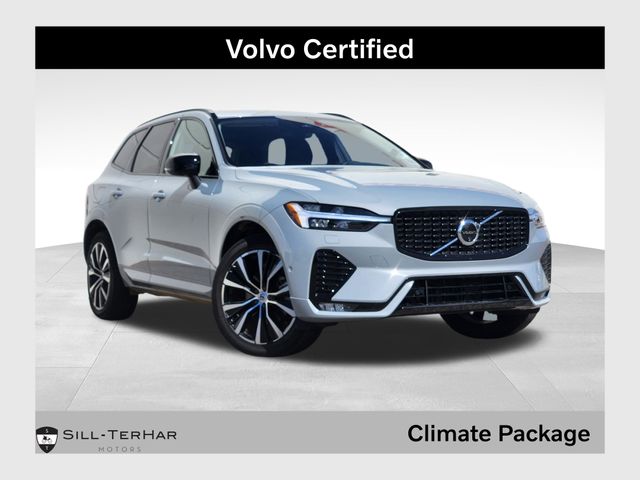 2025 Volvo XC60 B5 Plus Dark AWD's photo
