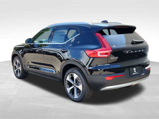 2025 Volvo XC40 Core - Photo 5
