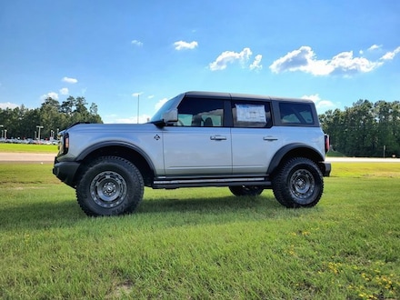 2024 Ford Bronco Outer Banks SUV