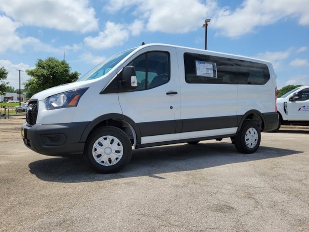 New 2024 Ford Transit Cargo Van T-350 130 Low Rf 9500 Gvwr RWD T-350 130 Low Rf 9500 GVWR RWD