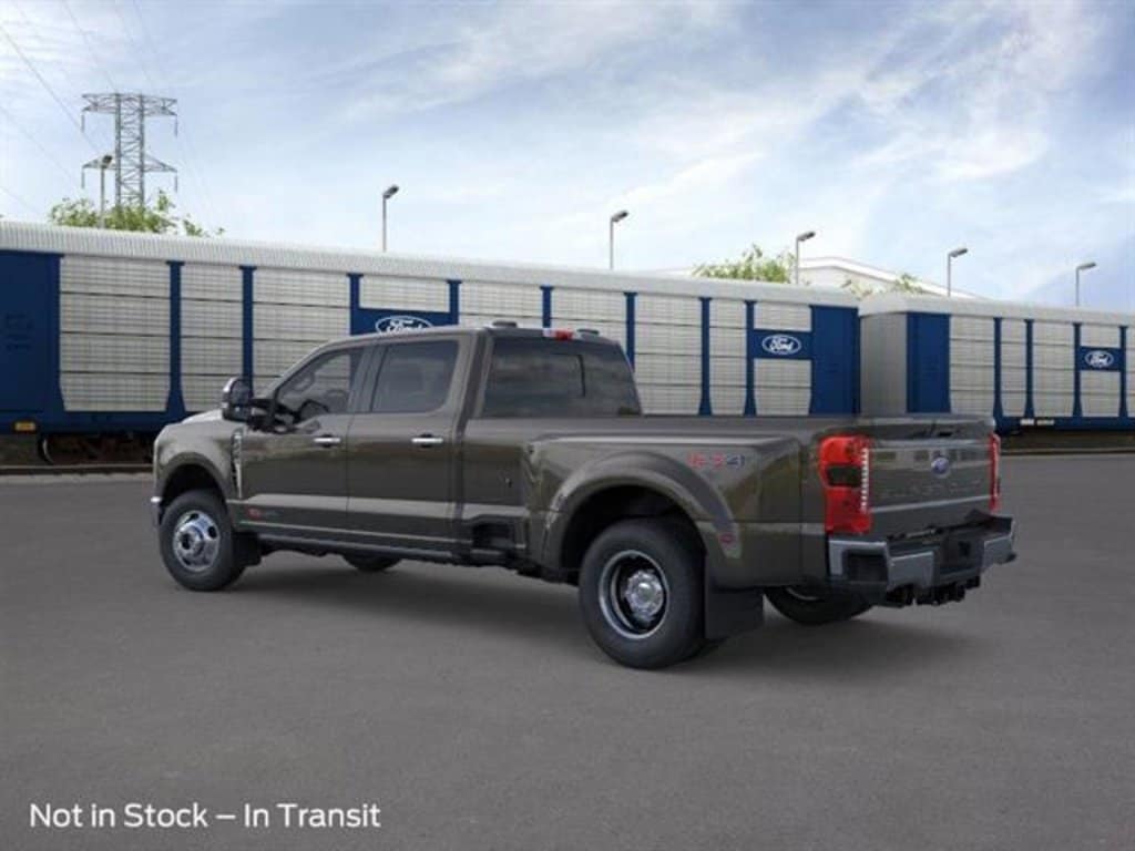 New 2025 Ford Super Duty F-350 DRW Lariat LARIAT 4WD Crew Cab 8 Box