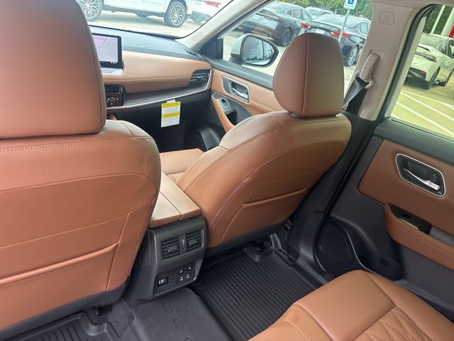 2026 Nissan Rogue Platinum - Photo 20