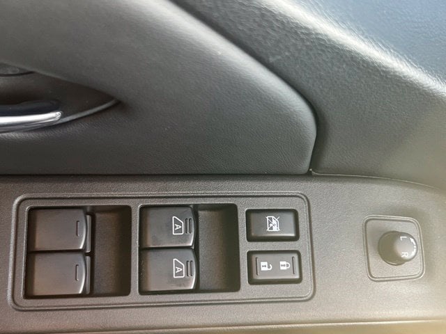 2026 Nissan Frontier SV - Photo 31