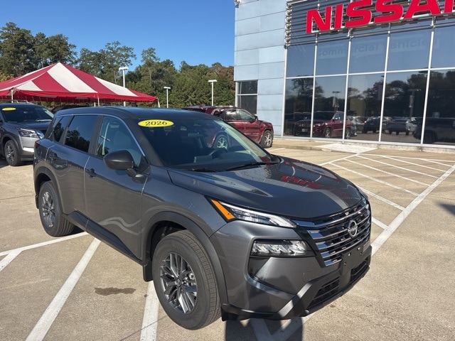 2026 Nissan Rogue S's photo