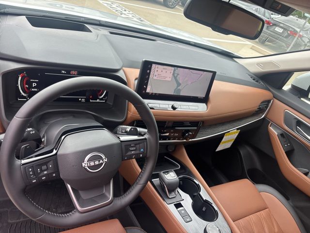 2026 Nissan Rogue Platinum - Photo 17