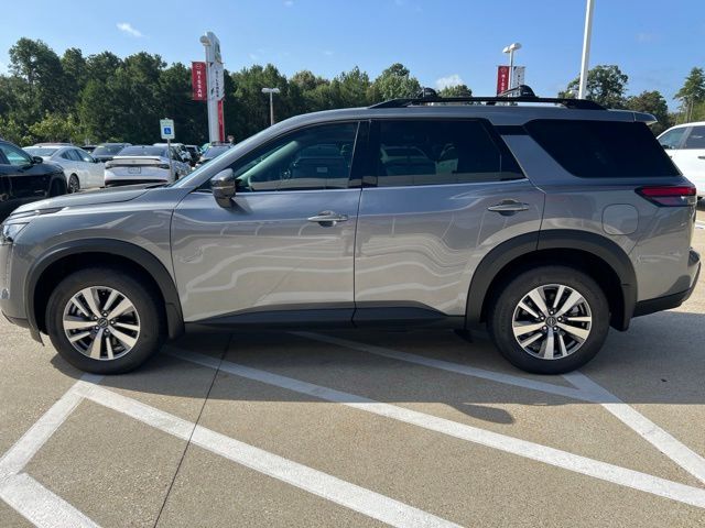 2026 Nissan Pathfinder SL - Photo 6