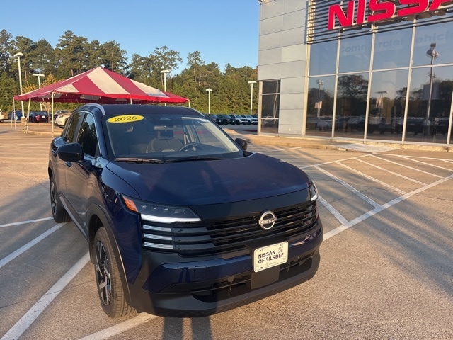 2026 Nissan KICKS SV's photo