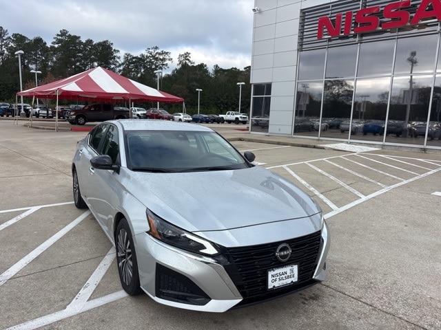 2024 Nissan Altima SV