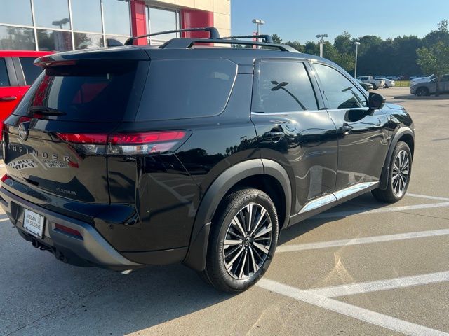 2026 Nissan Pathfinder Platinum - Photo 12
