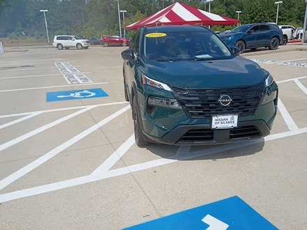 2026 Nissan Rogue Dark Armor SUV